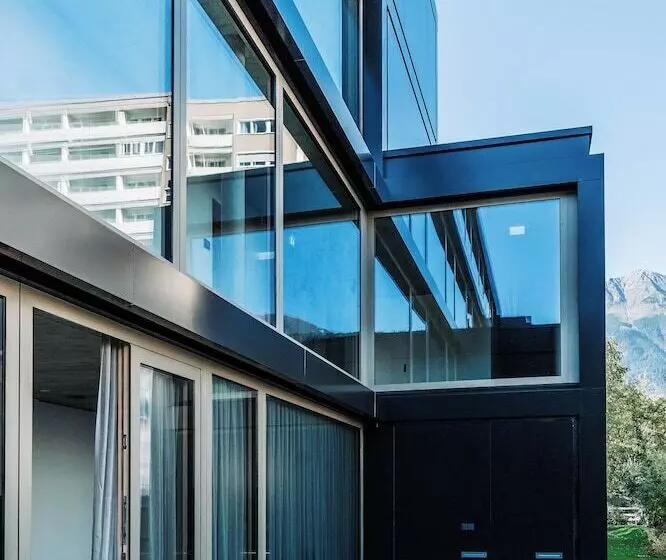 هتل Blackhome City South Innsbruck