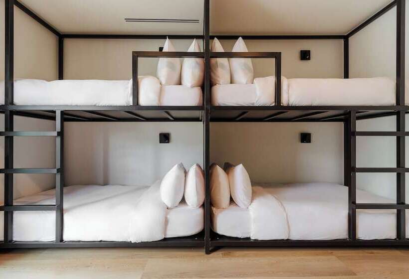 The Lüm Hotel Los Angeles Stadium District