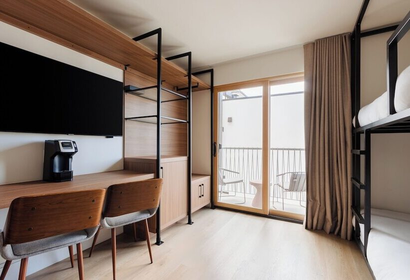 The Lüm Hotel Los Angeles Stadium District