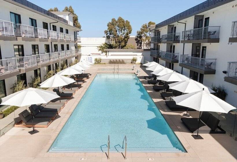 The Lüm Hotel Los Angeles Stadium District