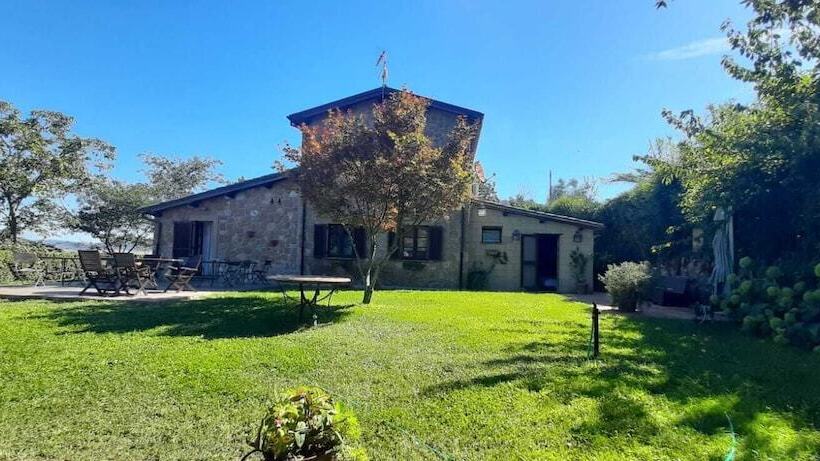 田舎風ホテル Agriturismo Podere Pescara