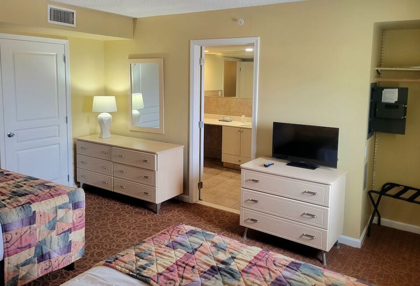 מוטל Water's Edge Ocean Resort