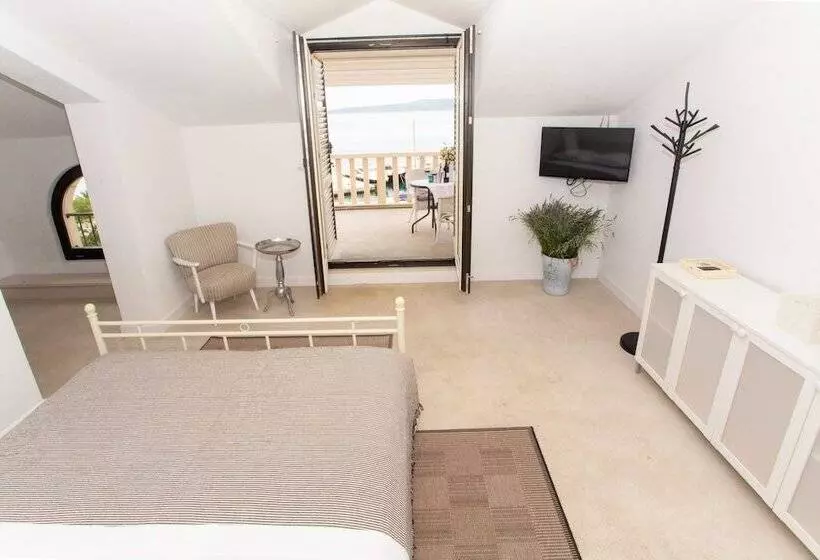 Majatalo Apartments And Rooms Hope