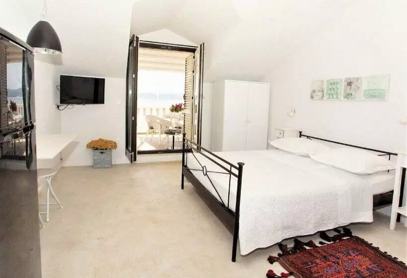 Majatalo Apartments And Rooms Hope