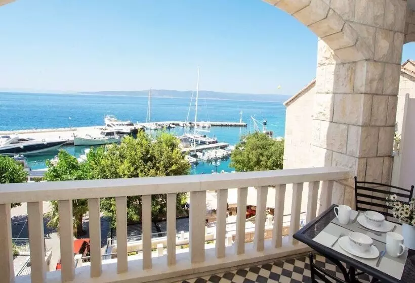 Majatalo Apartments And Rooms Hope