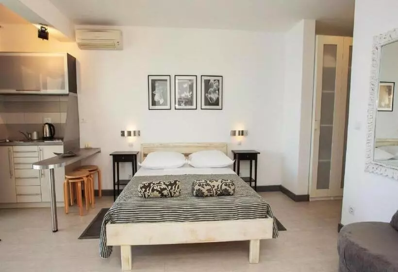 Majatalo Apartments And Rooms Hope