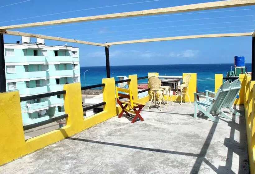 ペンション Casa Caracol