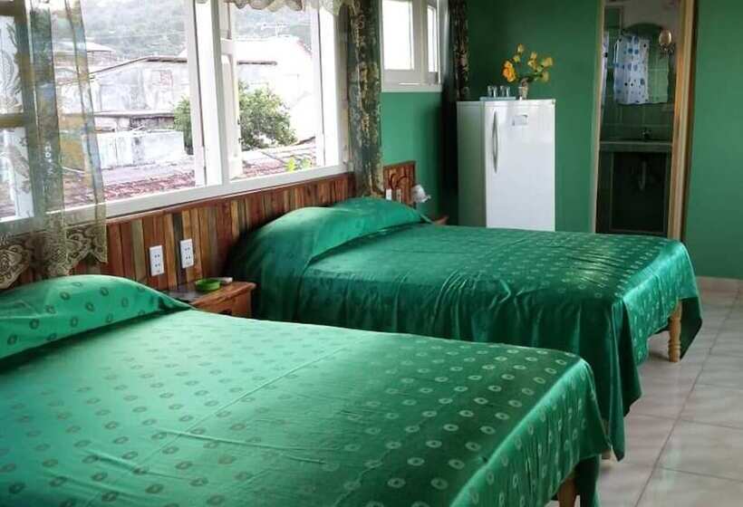 پانسیون Casa Caracol