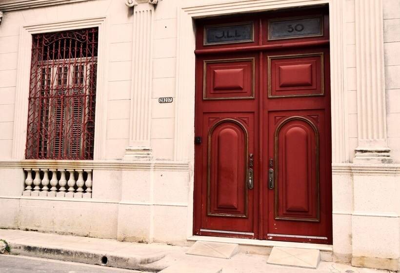 پانسیون Hostal 1810