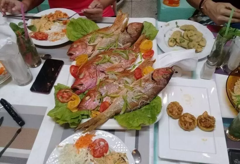 ペンション Hostal La Casona De Santa Rita