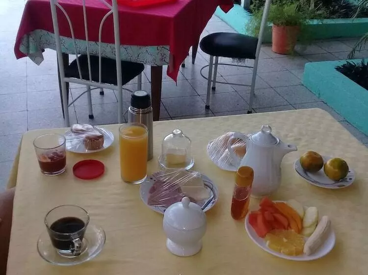ペンション Hostal La Casona De Santa Rita