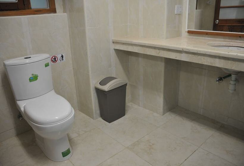 پانسیون Shoko Berri House