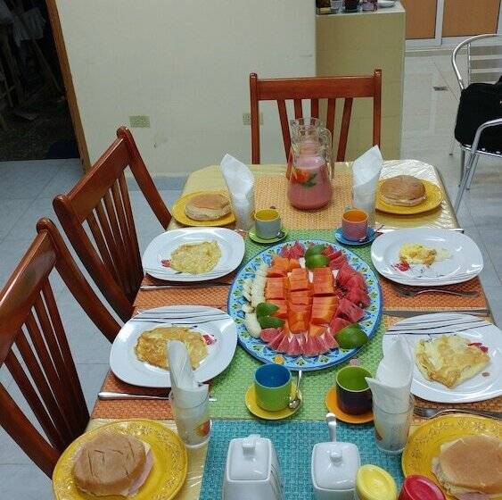 پانسیون Shoko Berri House