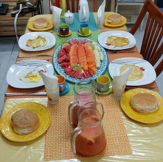 پانسیون Shoko Berri House