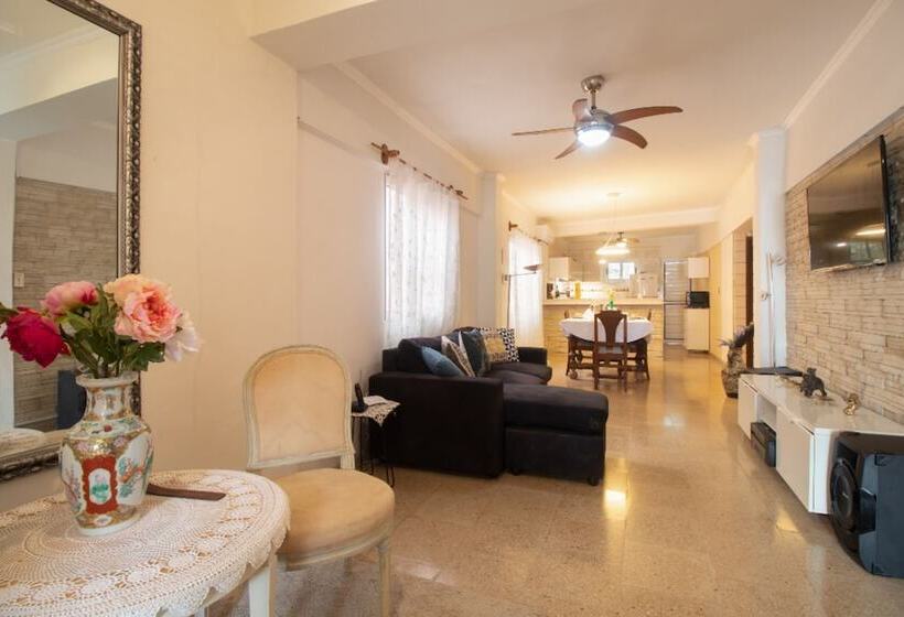 پانسیون Villa Ebomar