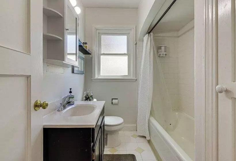 Santa Rosa Home W/ Fire Pit < 1 Mi To Downtown!