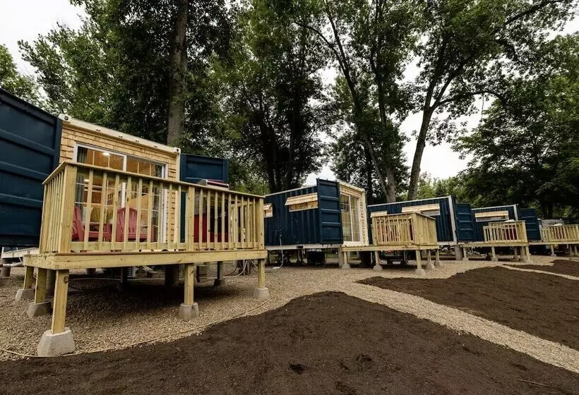 Schuyler Yacht Basin