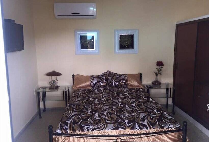 تختخواب و صبحانه Casa Ana