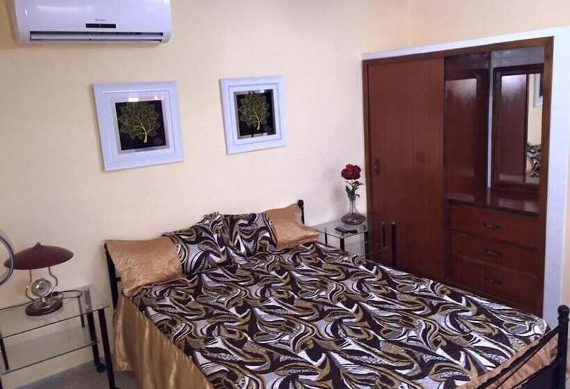 تختخواب و صبحانه Casa Ana