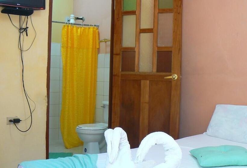 پانسیون Hostal Santa Martha