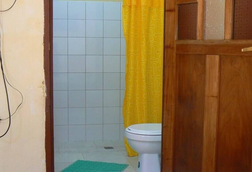 پانسیون Hostal Santa Martha