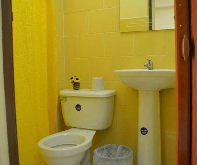 پانسیون Hostal Santa Martha