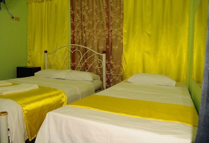 پانسیون Hostal Yuliet & Ariel