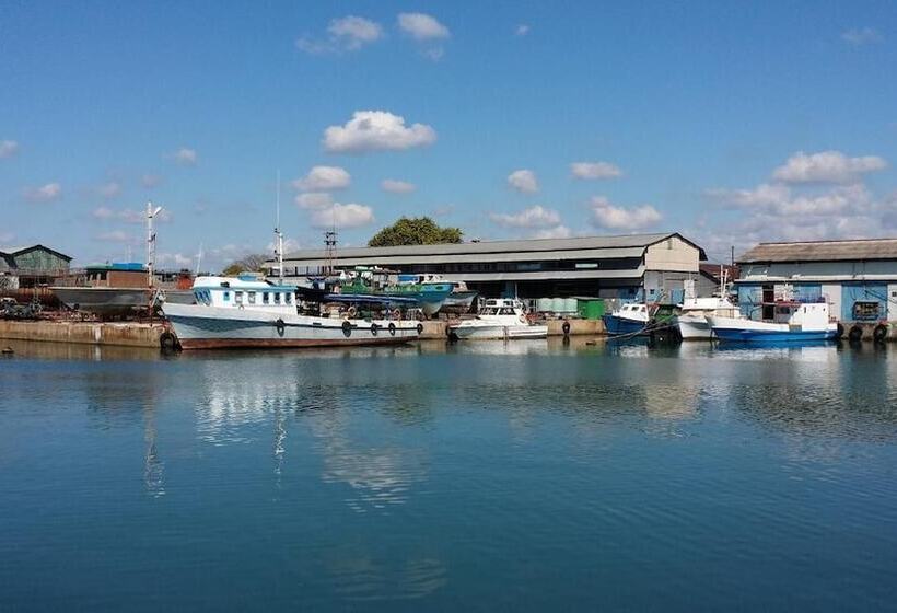 پانسیون Hostal Yuliet & Ariel