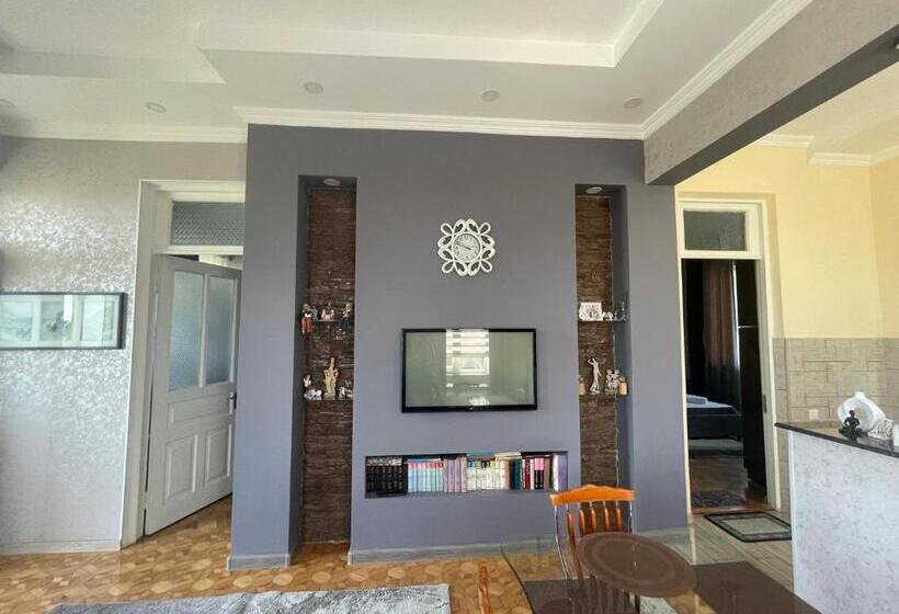 پانسیون Nits Guest House