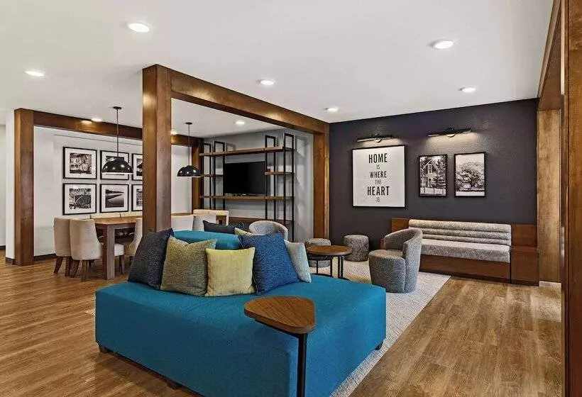 Hotelli Everhome Suites Fayetteville Near Fort Liberty