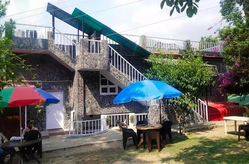 Resort Sarovar Inn