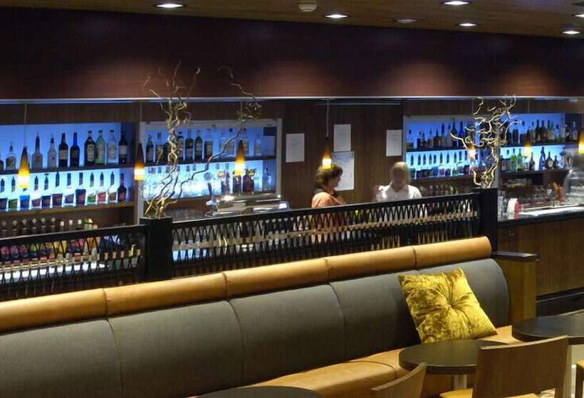 הוסטל Imatra Spa Sport Camp