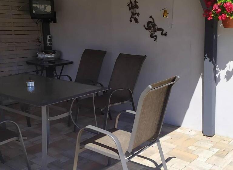 הוסטל Penzion B5