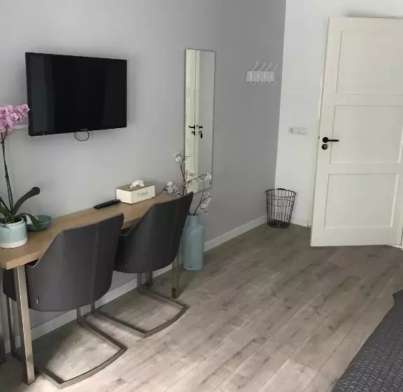 ベッドアンドブレックファースト Appartement Aan De Veste