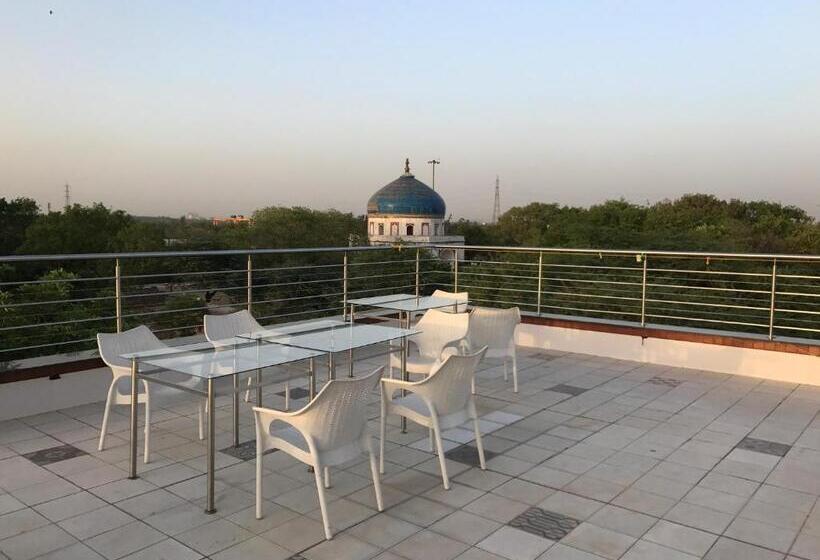 تختخواب و صبحانه B Nineteen