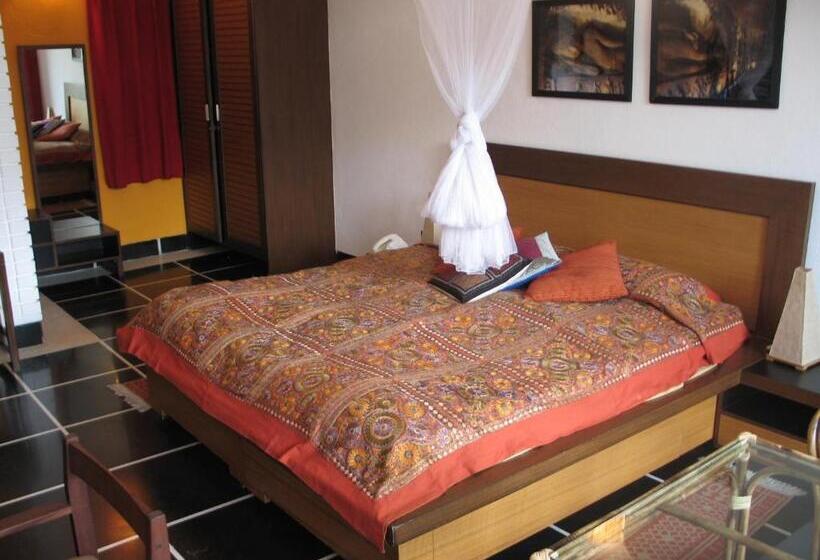 تختخواب و صبحانه B Nineteen