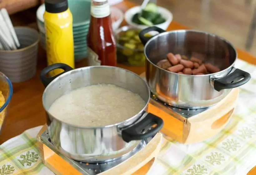 تختخواب و صبحانه Bed&breakfast Tuure