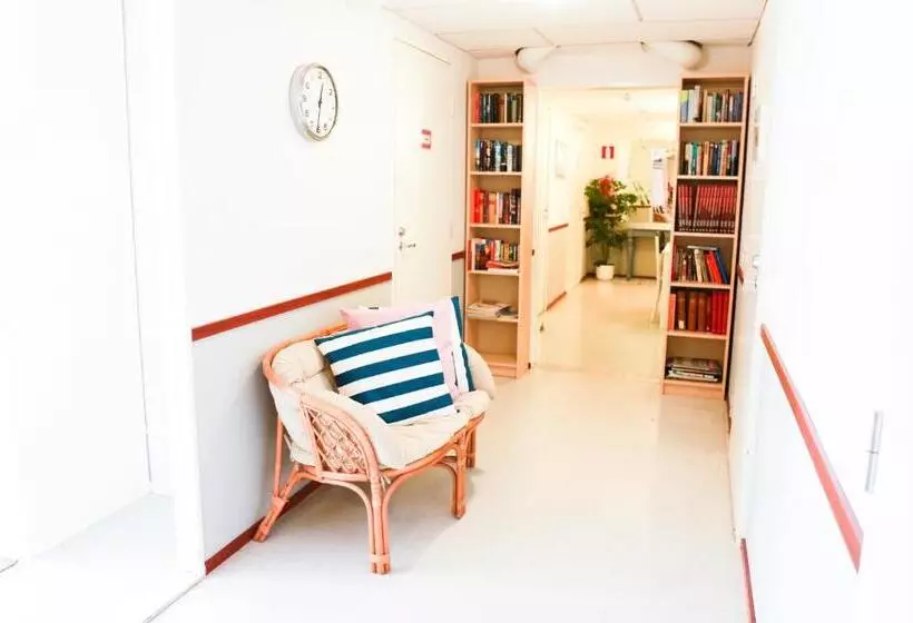 تختخواب و صبحانه Bed&breakfast Tuure