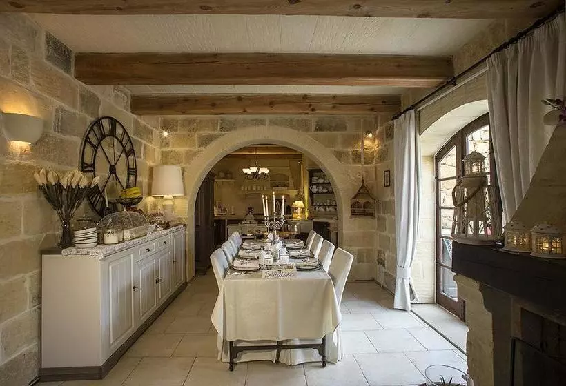 Betty Cake B&b