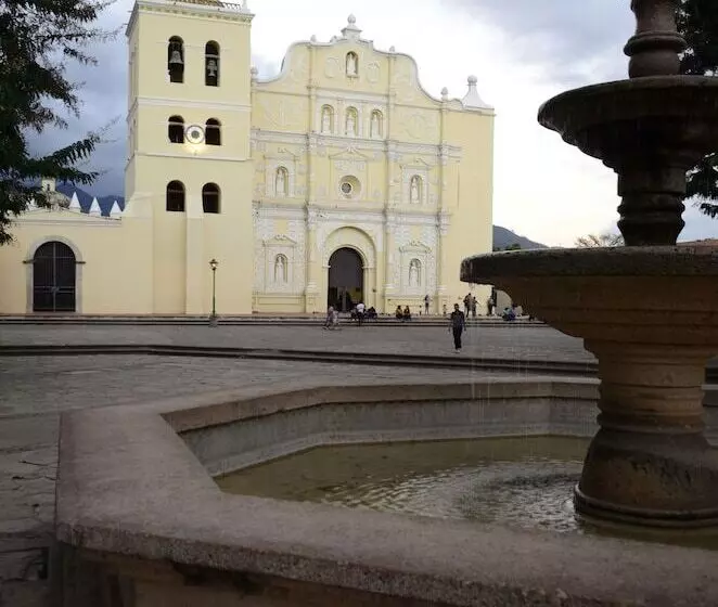 هتل Antigua Comayagua