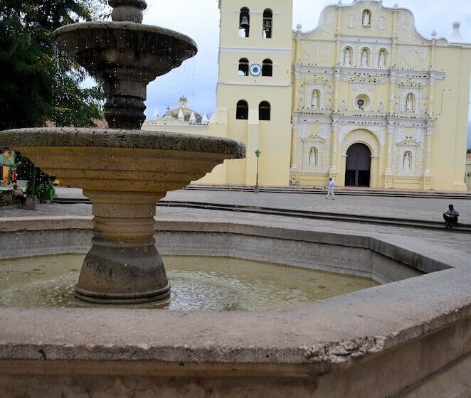 هتل Antigua Comayagua
