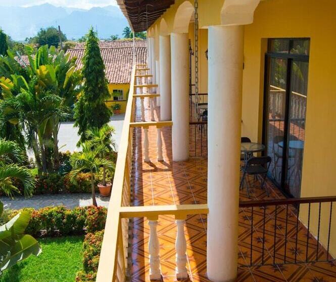 هتل Antigua Comayagua