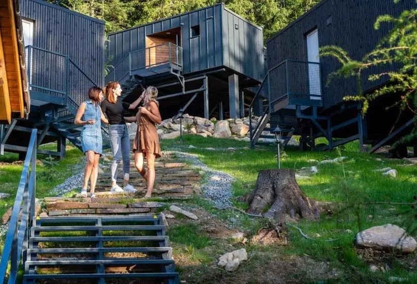 هتل Björnson Jasná & Björnson Tree Houses