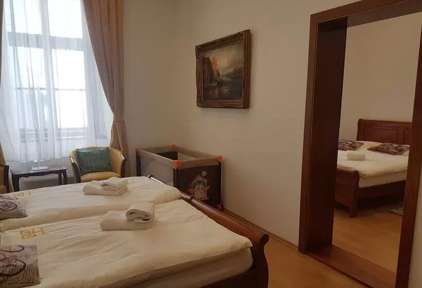 Hotelli Bristol