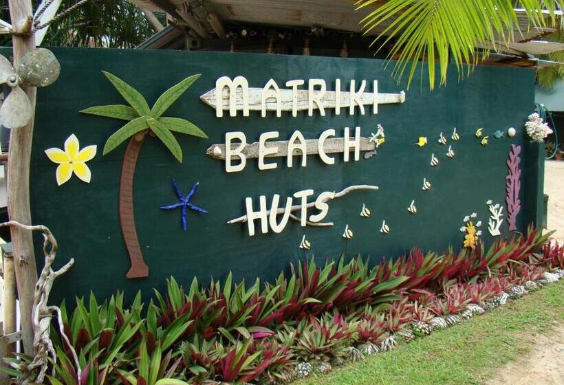 호텔 Matriki Beach Huts