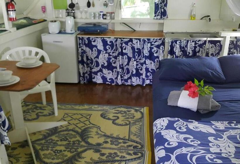 호텔 Matriki Beach Huts