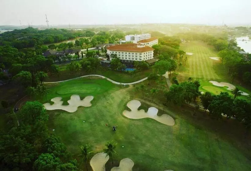 Hotel Puri Kiic Golf View