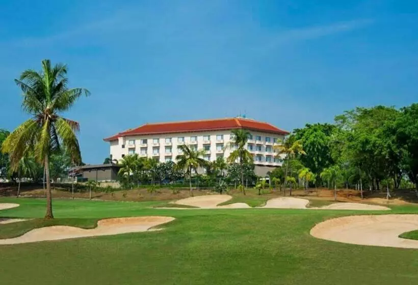 Hotel Puri Kiic Golf View