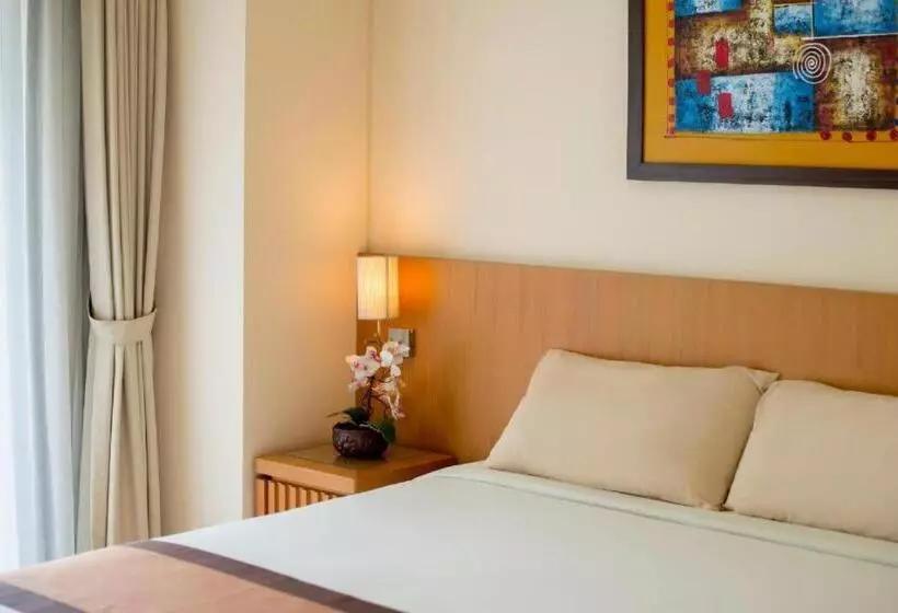 Hotel Puri Kiic Golf View