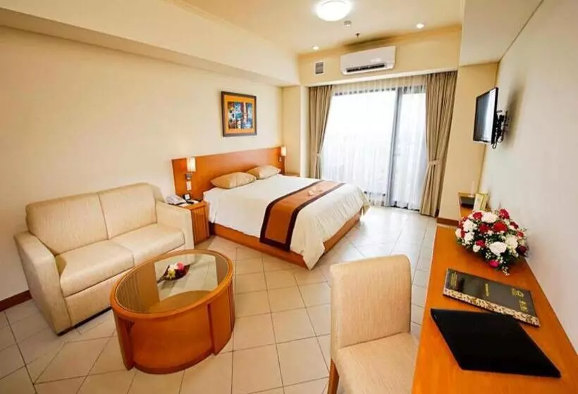 Hotel Puri Kiic Golf View